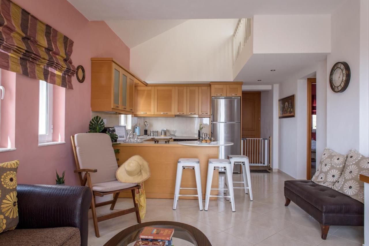 Thea Apartments 크시로캄보스 외부 사진